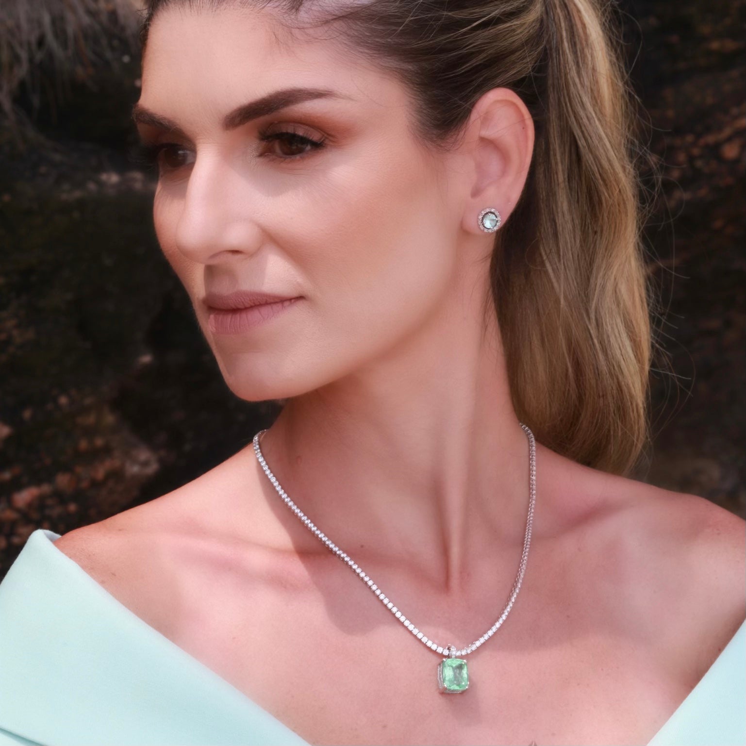 Brinco de Turmalina Paraíba Redondo Coroado com Diamantes