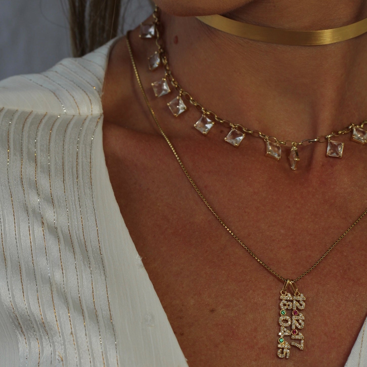 Colar Square Topázio branco