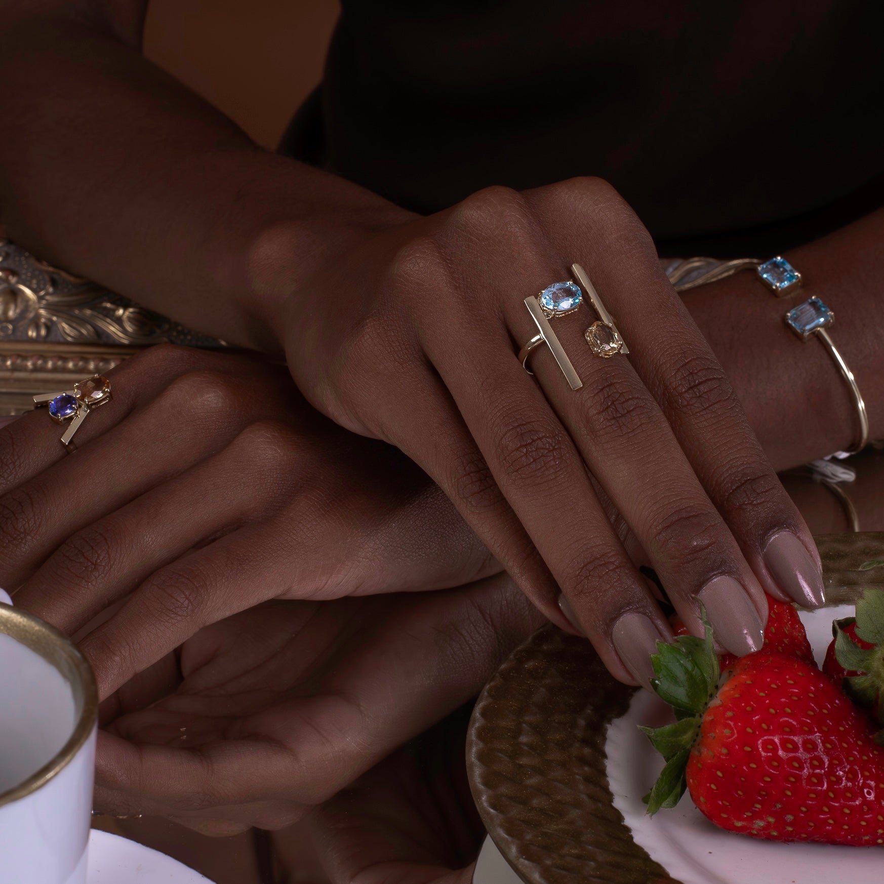 Anel Havana coleção Art Déco