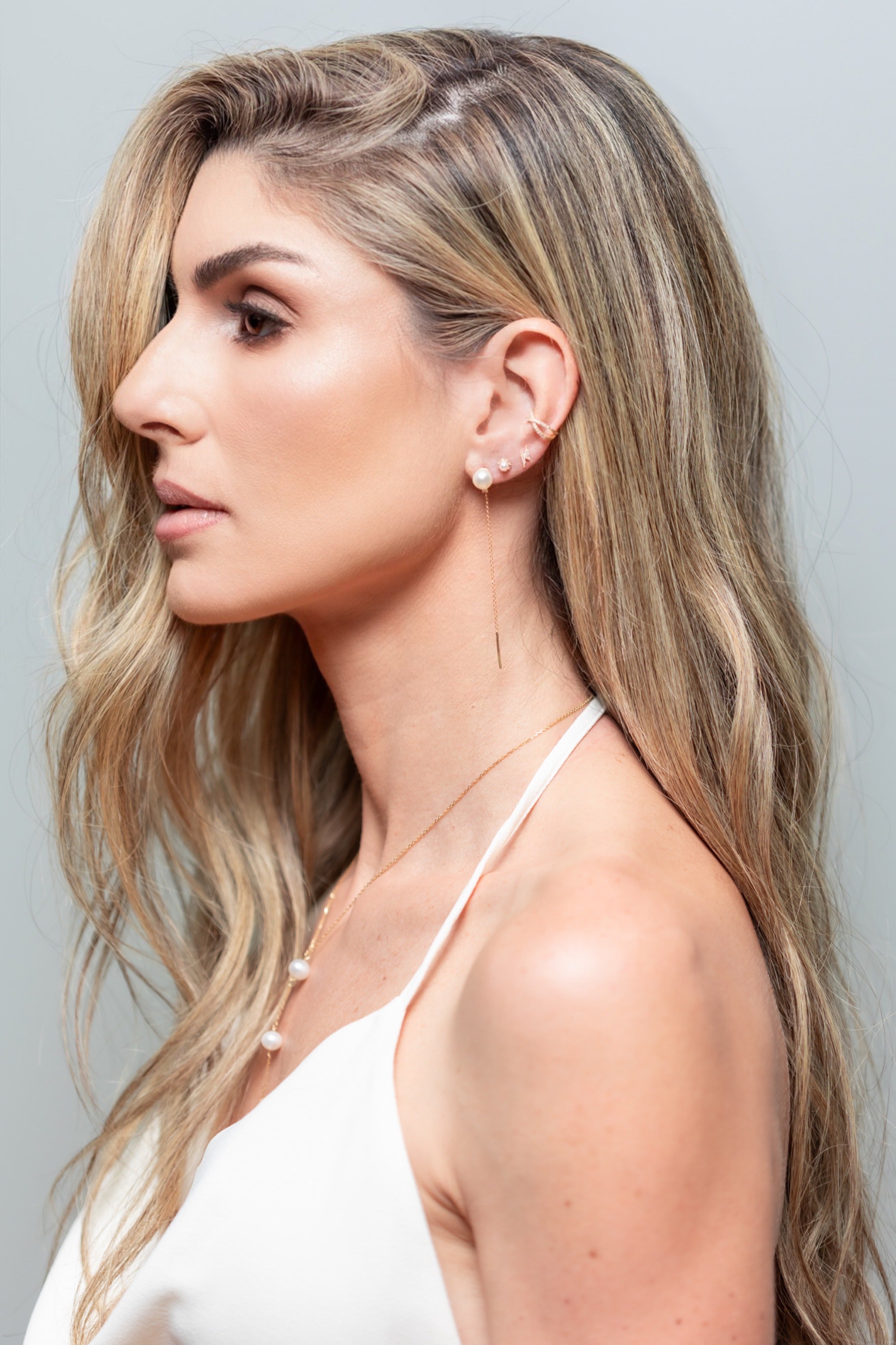 Brinco Pérolas e Diamantes com Corrente Cartier