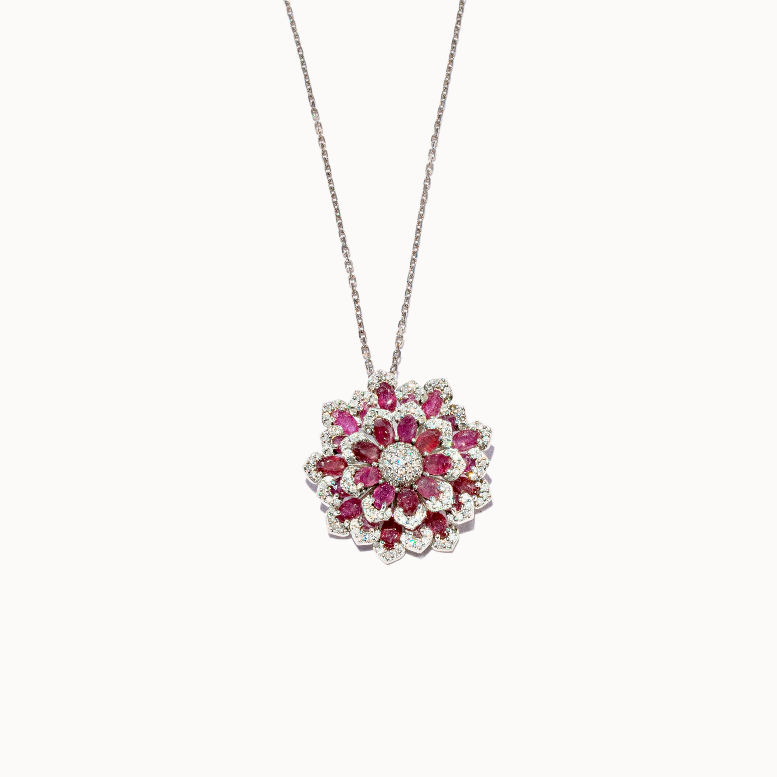 Pingente Flor de Rubi com Diamantes