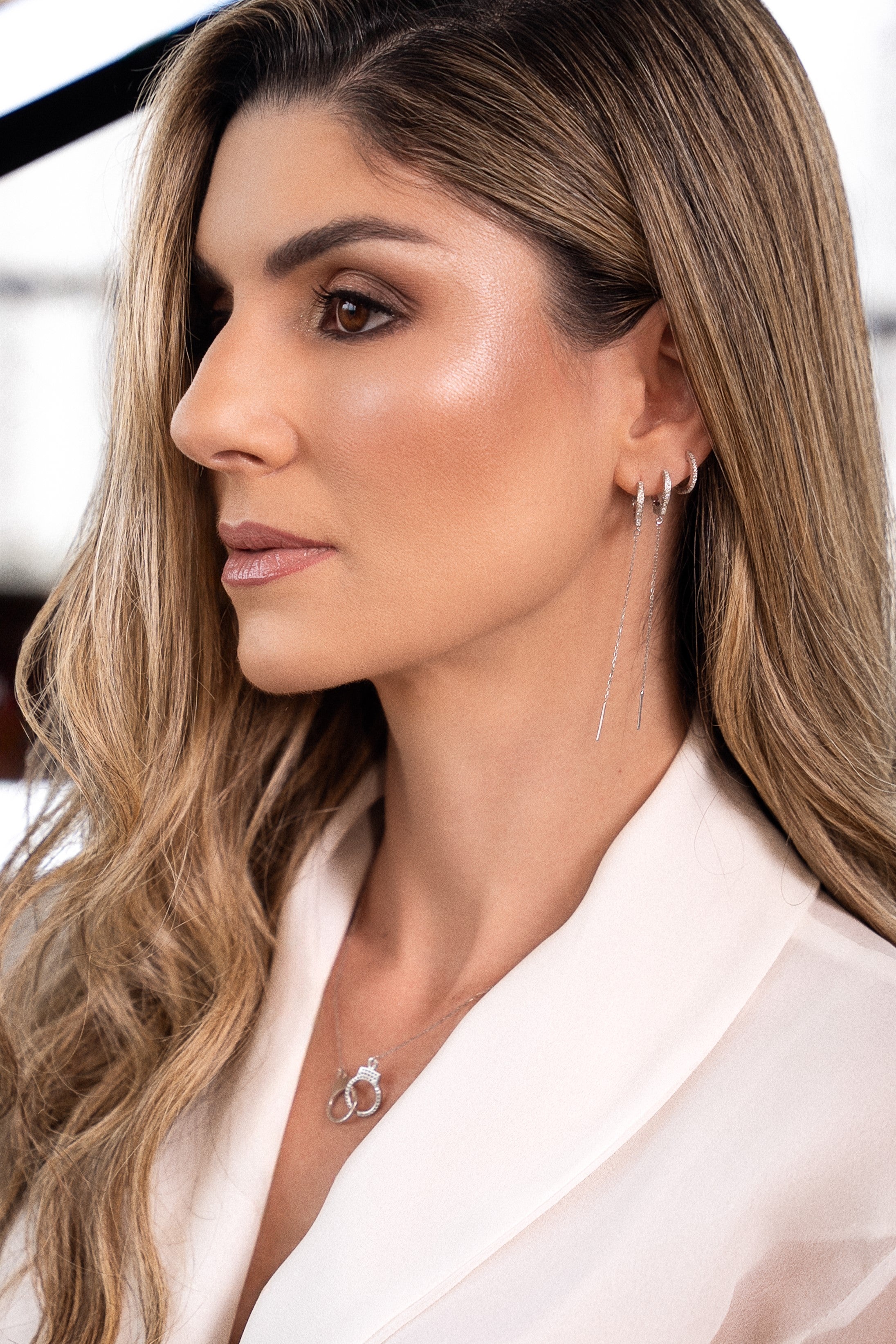 Par de Brinco Algema com Diamantes em Ouro Branco