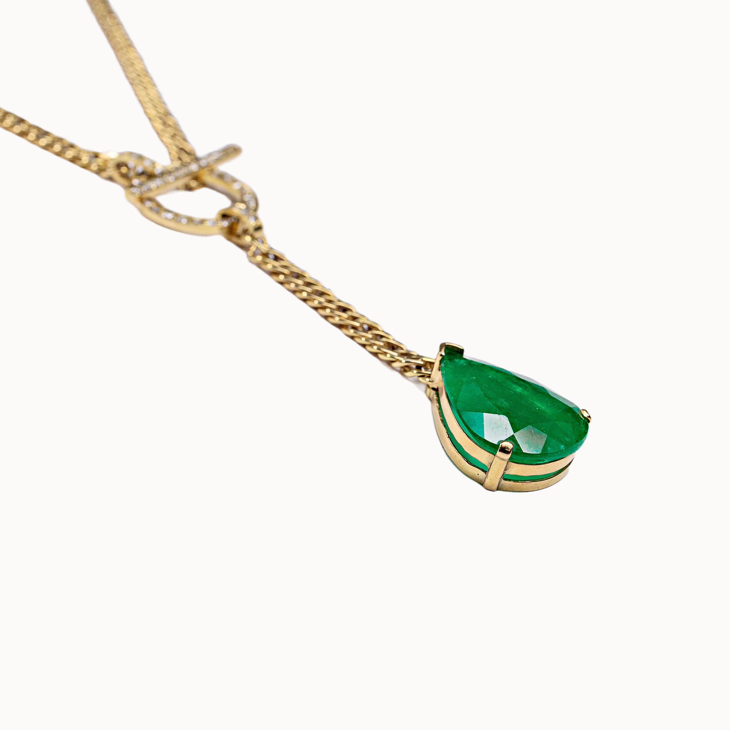 Colar Gravata Esmeralda com Corrente Groumet