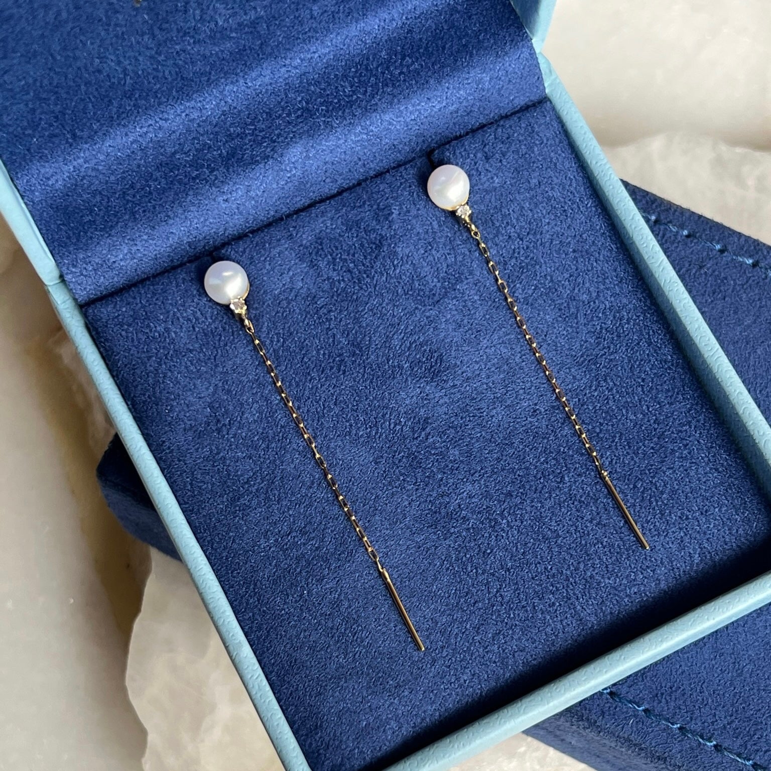 Brinco Pérolas e Diamantes com Corrente Cartier